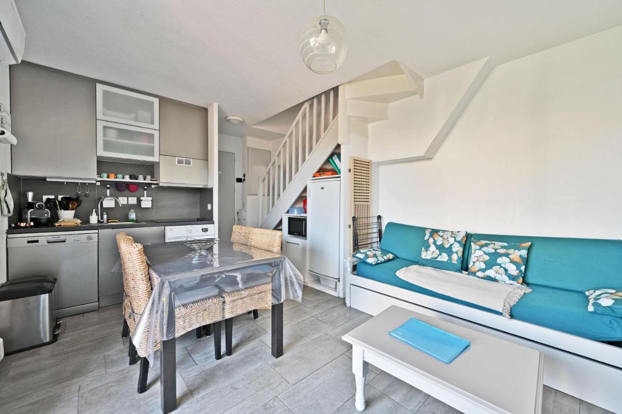 Saint-Saturnin-lès-Avignon Le Petit Bonheur - Place Parking Privee - Clim - Terrasse - Piscine Partagee - Proche Parc Spirou מראה חיצוני תמונה