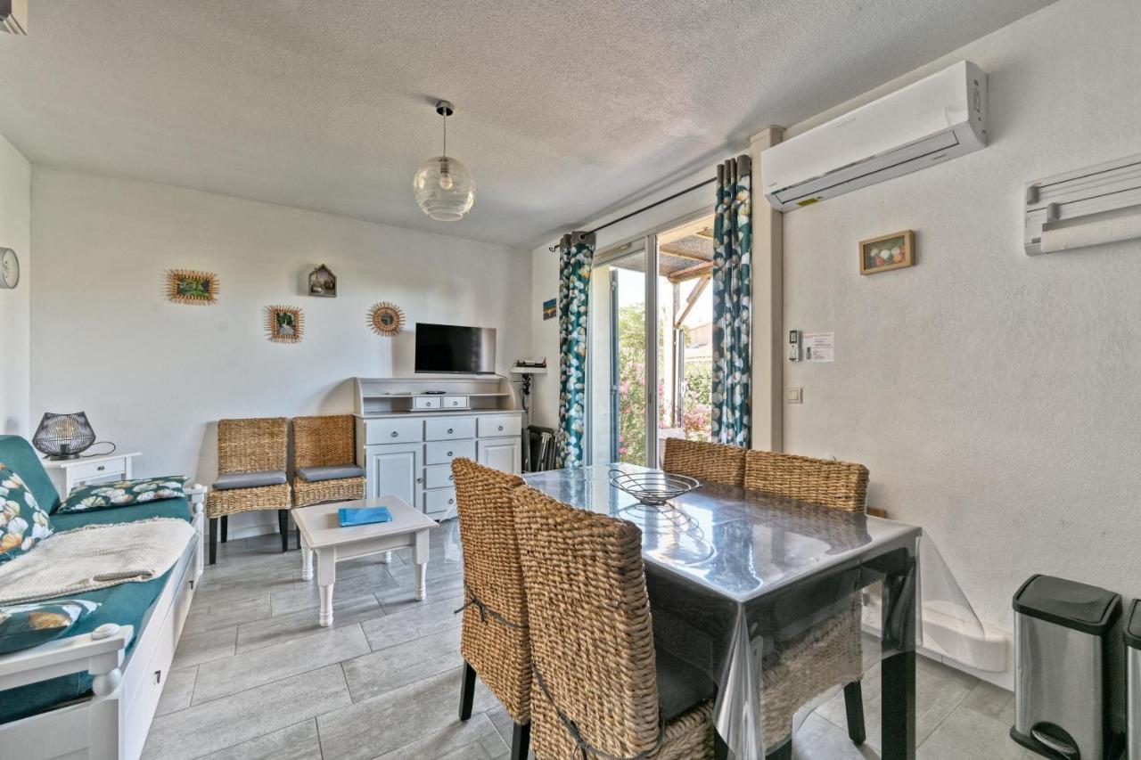 Saint-Saturnin-lès-Avignon Le Petit Bonheur - Place Parking Privee - Clim - Terrasse - Piscine Partagee - Proche Parc Spirou מראה חיצוני תמונה